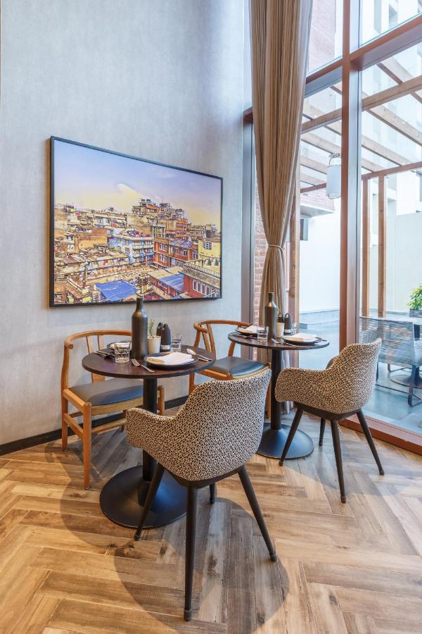 Hyatt Centric Soalteemode Kathmandu Hotel Bagian luar foto
